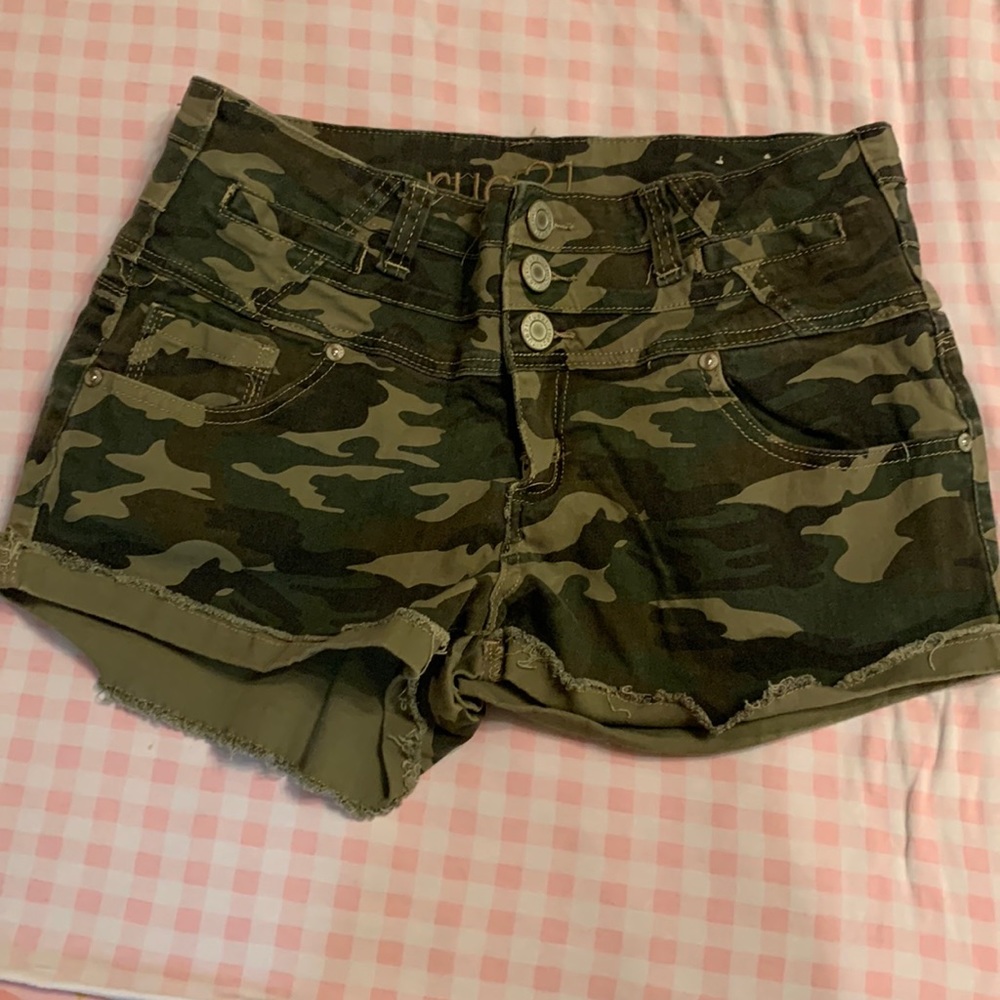 Rue 21 Camo Shorts